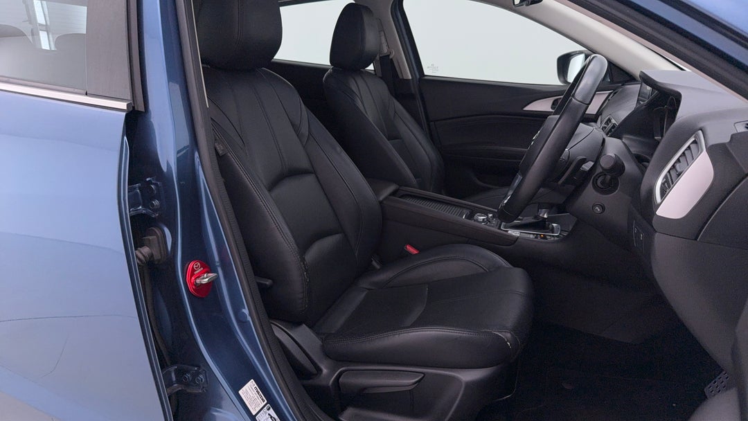 2018 Mazda 3 Touring, Automatic, 40418 km, Right Side Front Door Cabin View