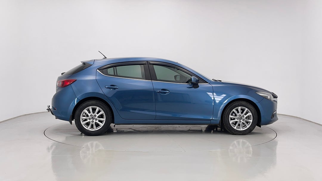 2018 Mazda 3 Touring, Automatic, 40418 km, Right Side View