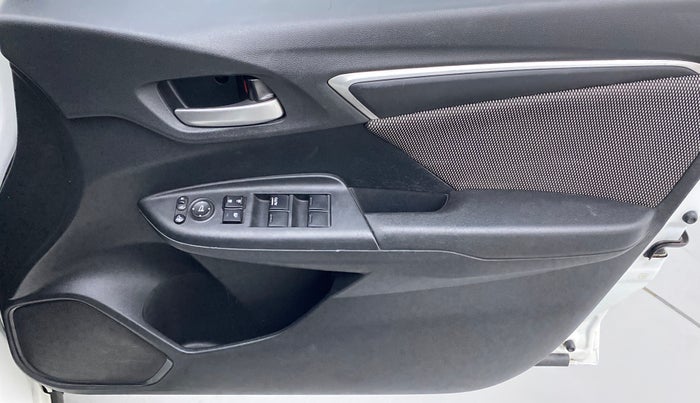 2018 Honda WR-V 1.2 i-VTEC VX MT, Petrol, Manual, 41,990 km, Driver Side Door Panels Control