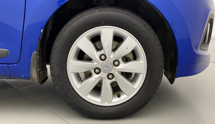 2014 Hyundai Xcent S 1.2 OPT, Petrol, Manual, 60,800 km, Right Front Wheel