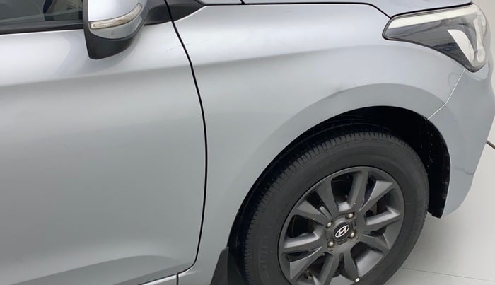 2019 Hyundai Elite i20 SPORTZ PLUS 1.2, Petrol, Manual, 64,572 km, Right fender - Slightly dented