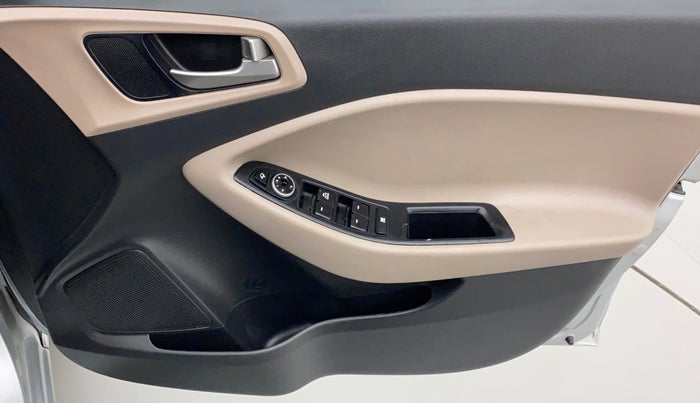 2019 Hyundai Elite i20 SPORTZ PLUS 1.2, Petrol, Manual, 64,572 km, Driver Side Door Panels Control