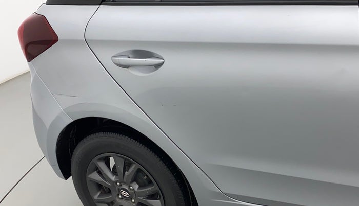 2019 Hyundai Elite i20 SPORTZ PLUS 1.2, Petrol, Manual, 64,572 km, Right quarter panel - Slightly dented