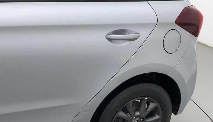 2019 Hyundai Elite i20 SPORTZ PLUS 1.2, Petrol, Manual, 64,572 km, Left quarter panel - Slightly dented