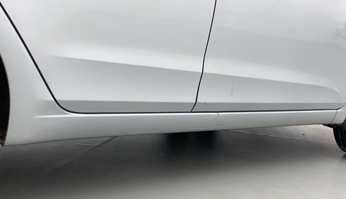 2019 Hyundai Elite i20 SPORTZ PLUS 1.2, Petrol, Manual, 64,572 km, Right running board - Slightly dented