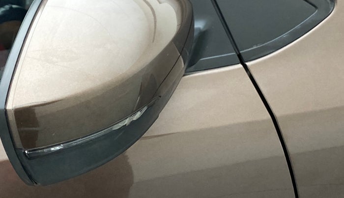 2017 Volkswagen Polo HIGHLINE1.2L PETROL, Petrol, Manual, 66,277 km, Right rear-view mirror - Indicator light has minor damage