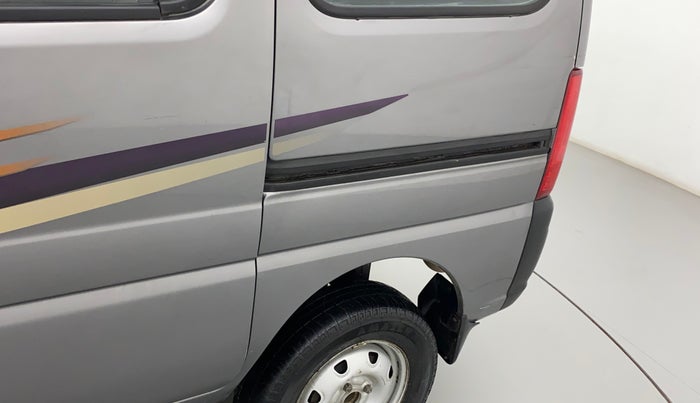 2019 Maruti Eeco 5 STR WITH A/C+HTR, Petrol, Manual, 50,010 km, Left quarter panel - Minor scratches