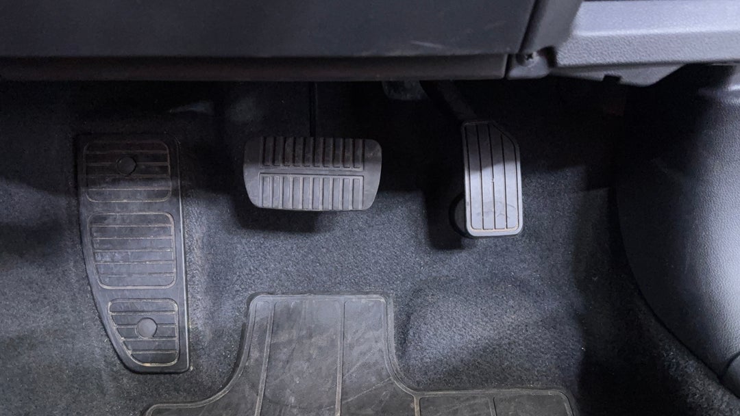 Pedals and Footmat