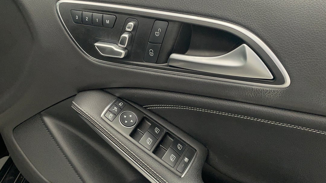 Drivers Side Door Panel Controls