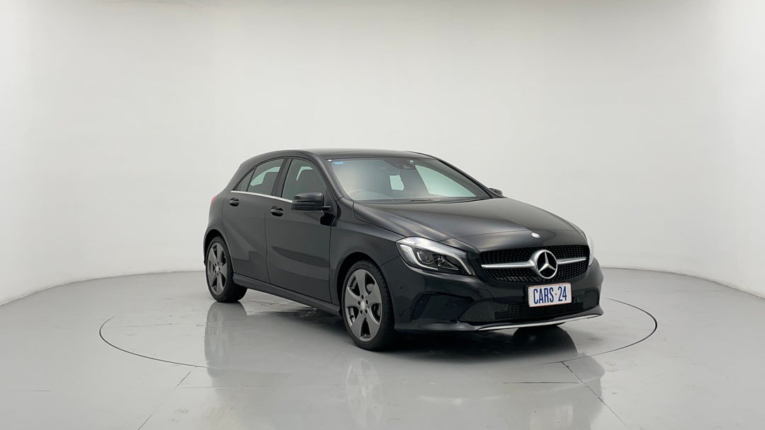 Right Front Diagonal (45- Degree) View