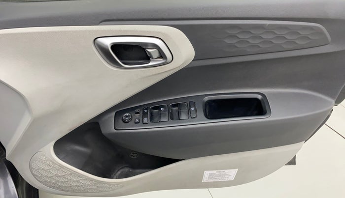 2021 Hyundai GRAND I10 NIOS SPORTZ 1.2 KAPPA VTVT CNG, CNG, Manual, 42,116 km, Driver Side Door Panels Control
