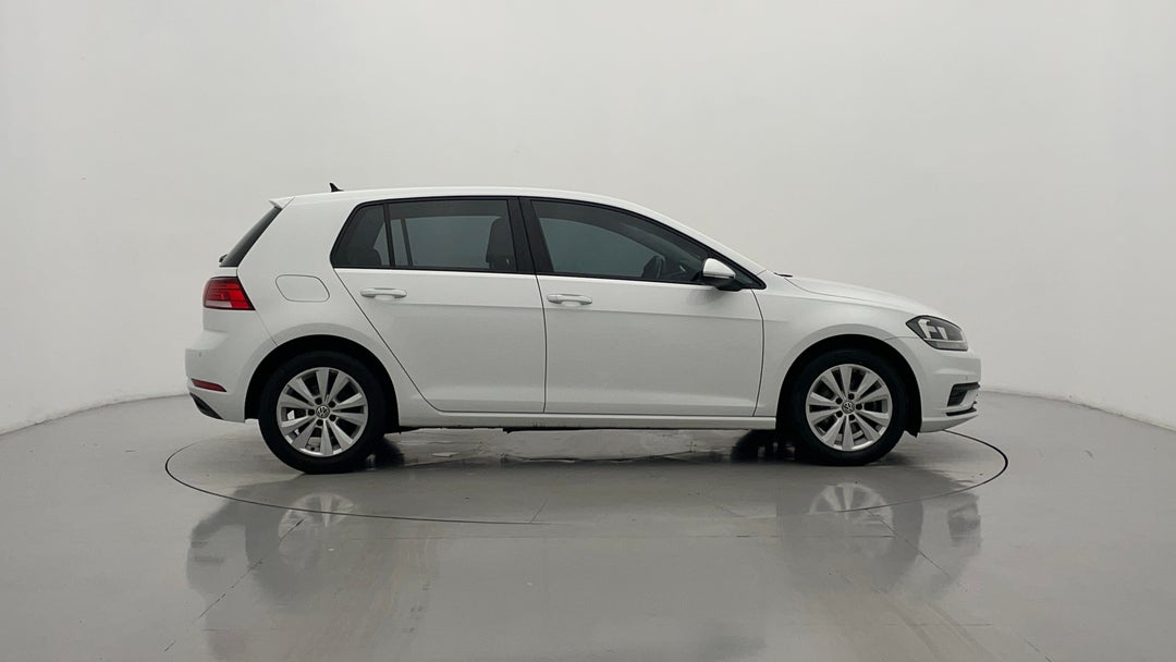 2018 Volkswagen Golf 110 Tsi Trendline, Automatic, 81882 km, Right Side View
