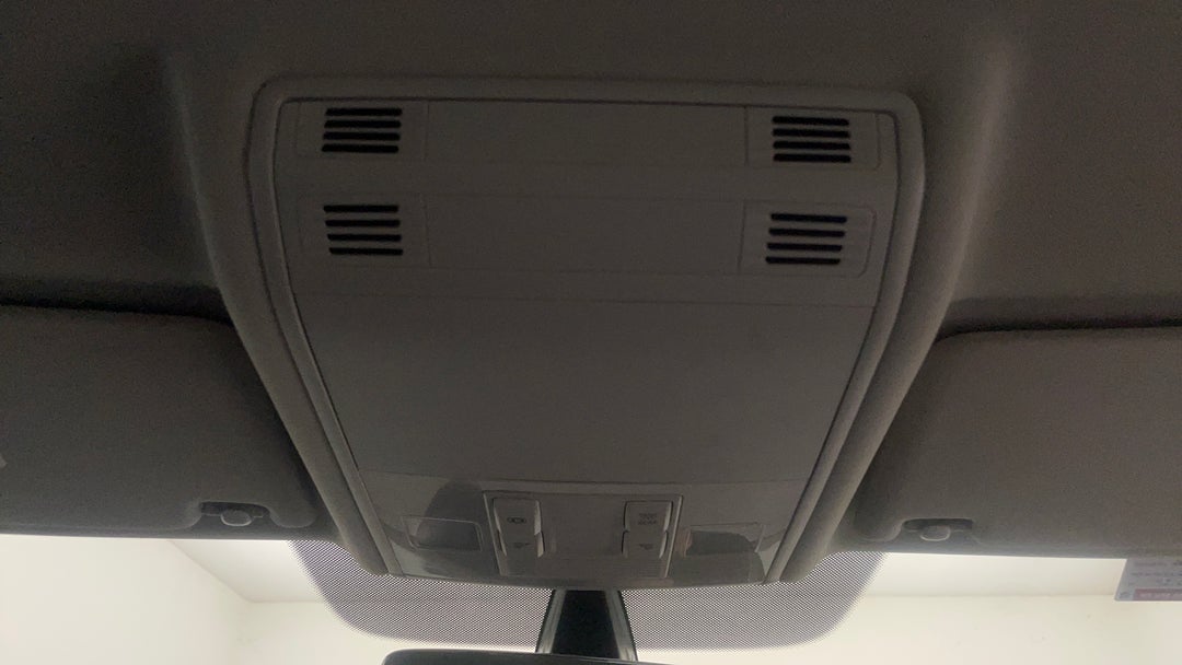 2018 Volkswagen Golf 110 Tsi Trendline, Automatic, 81882 km, On-Roof Controls/Sunglass holder