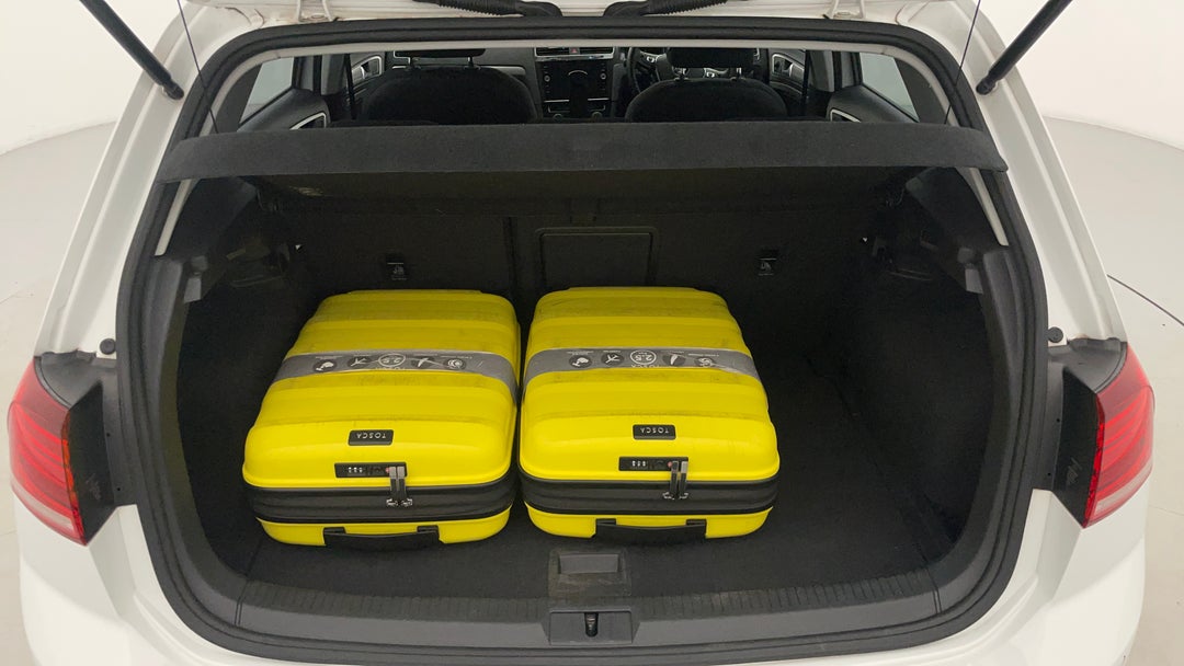 2018 Volkswagen Golf 110 Tsi Trendline, Automatic, 81882 km, Boot Inside View with Luggage