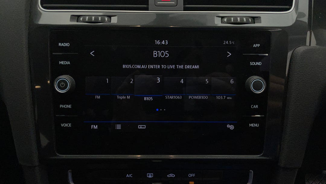 2018 Volkswagen Golf 110 Tsi Trendline, Automatic, 81882 km, Infotainment System