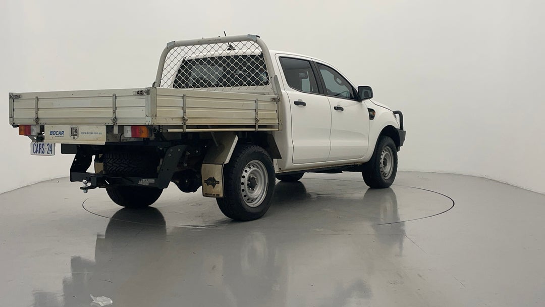 Right Back Diagonal (45- Degree) View