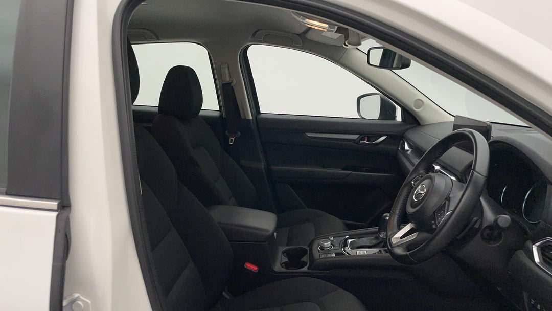 2024 Mazda CX-5 G25 Maxx Sport (FWD), Automatic, 55007 km, Right Side Front Door Cabin View