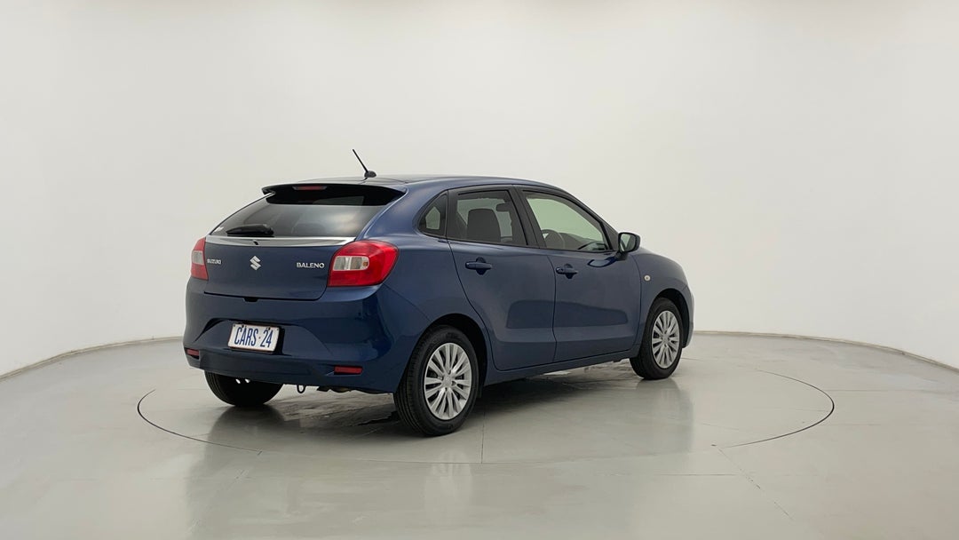 Right Back Diagonal (45- Degree) View