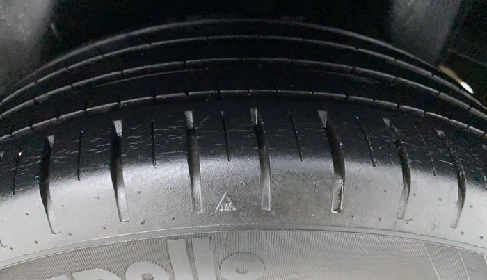 2017 Maruti Ciaz ALPHA 1.4 VVT, Petrol, Manual, 21,004 km, Left Rear Tyre Tread