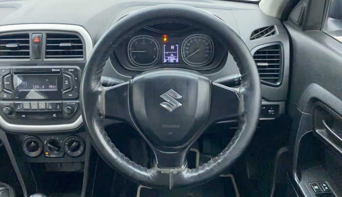 2018 Maruti Vitara Brezza VDI AMT, Diesel, Automatic, 97,704 km, Steering Wheel Close Up