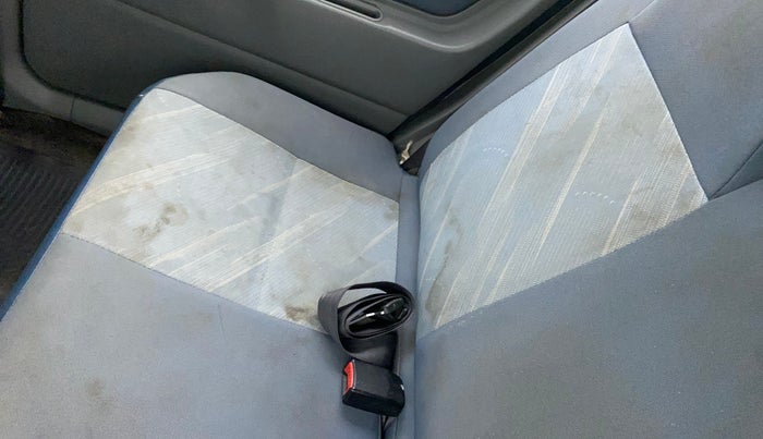 2014 Maruti Alto K10 VXI, Petrol, Manual, 39,655 km, Second-row right seat - Cover slightly stained