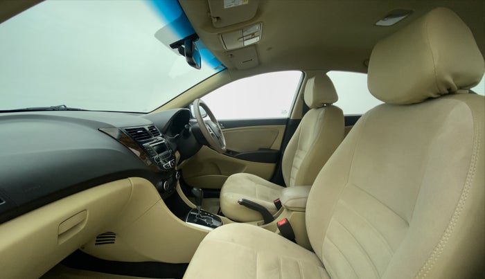 2016 Hyundai Verna FLUIDIC 1.6 VTVT S AT, Petrol, Automatic, 36,513 km, Right Side Front Door Cabin