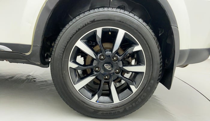 2018 Mahindra XUV500 W11 AT, Diesel, Automatic, 29,359 km, Left Rear Wheel