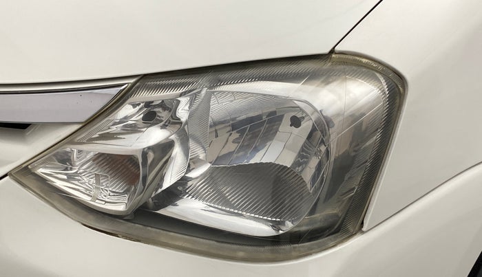 2013 Toyota Etios G, Petrol, Manual, 47,334 km, Left headlight - Faded
