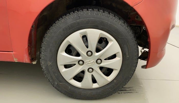 2010 Hyundai i10 SPORTZ 1.2, Petrol, Manual, 88,623 km, Right Front Wheel