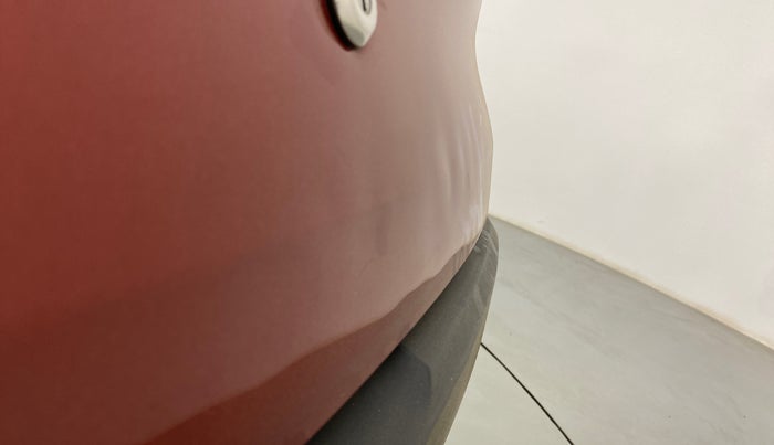 2019 Renault Kwid RXT 1.0 (O), Petrol, Manual, 37,634 km, Dicky (Boot door) - Slightly dented