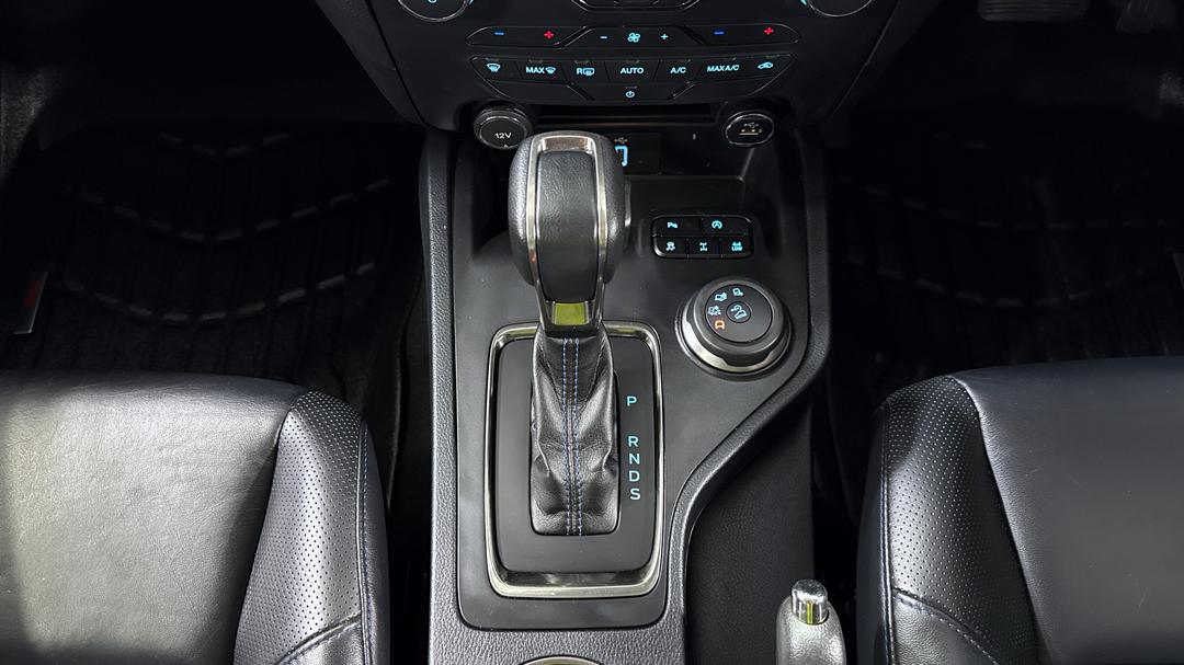 2020 Ford Everest Sport (4WD 7 Seat), Automatic, 120331 km, Gear Lever 