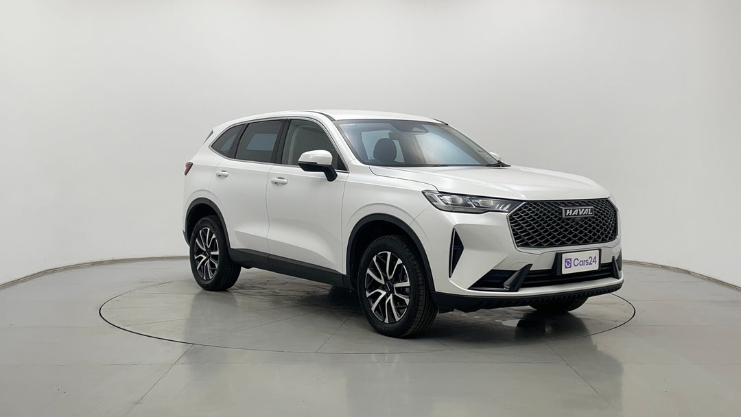 Right Front Diagonal (45- Degree) View