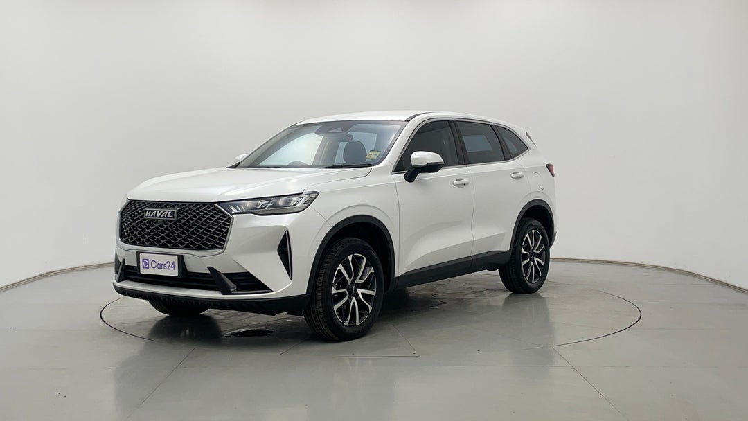 Left Front Diagonal (45- Degree) View