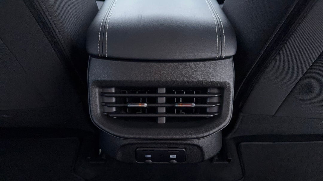 Rear A/C Vent