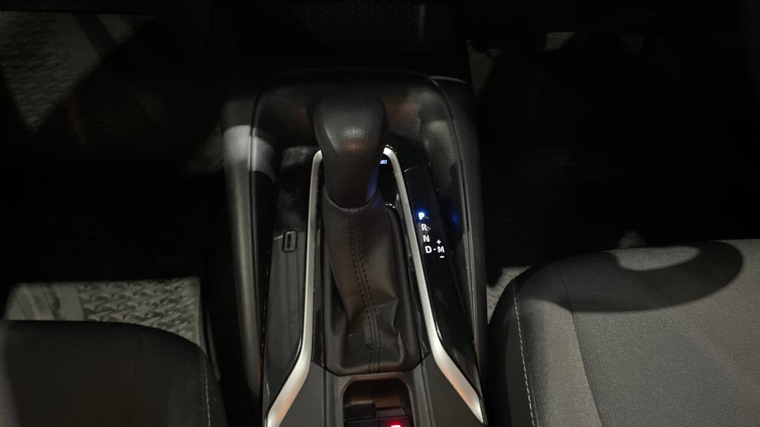 2019 Toyota Corolla Ascent Sport, Automatic, 85745 km, Gear Lever 