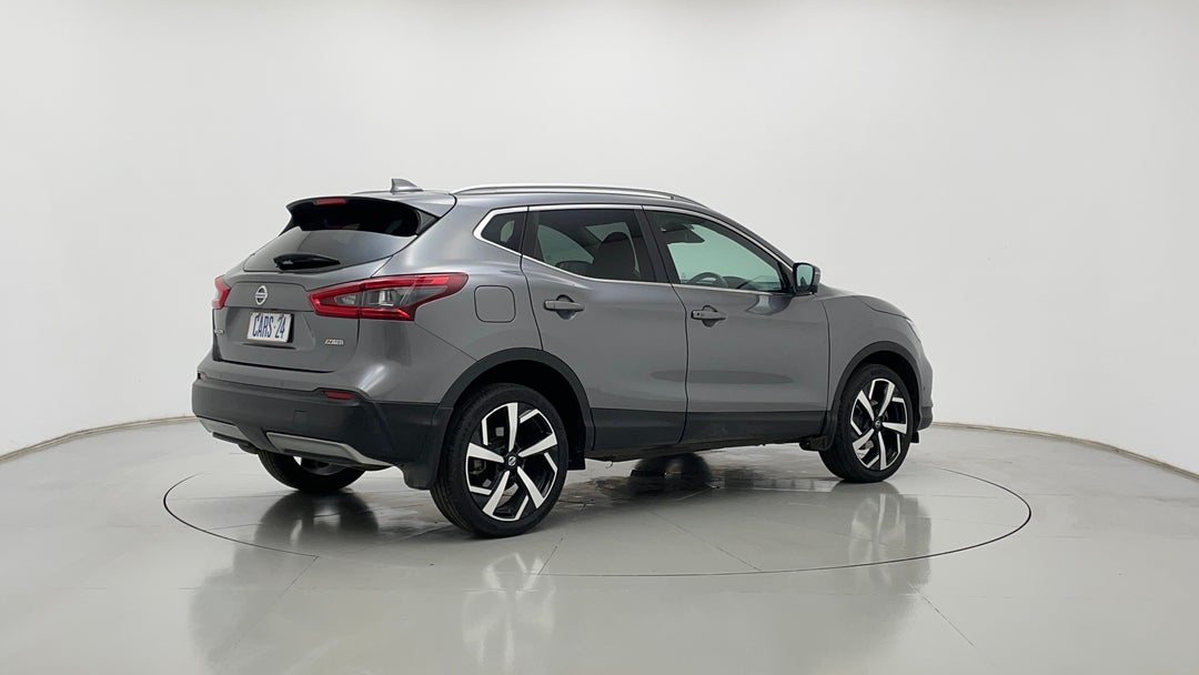 Right Back Diagonal (45- Degree) View