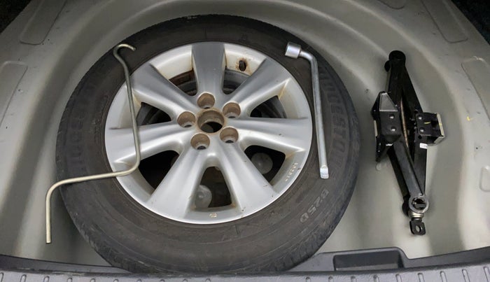 2011 Toyota Corolla Altis 1.8 G, Petrol, Manual, 89,740 km, Spare Tyre