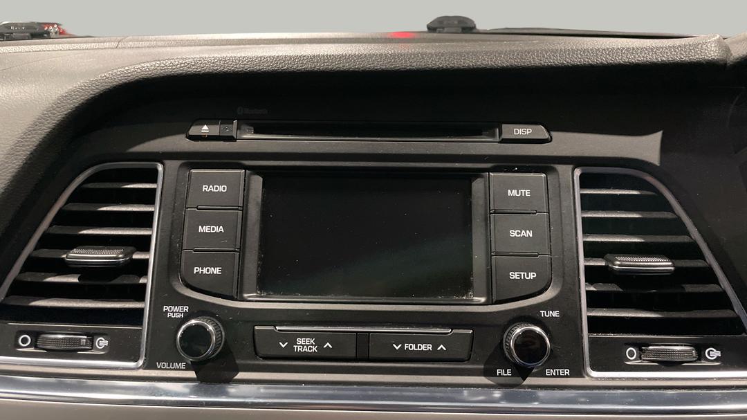 2016 Hyundai Sonata Active, Automatic, 126250 km, Infotainment System