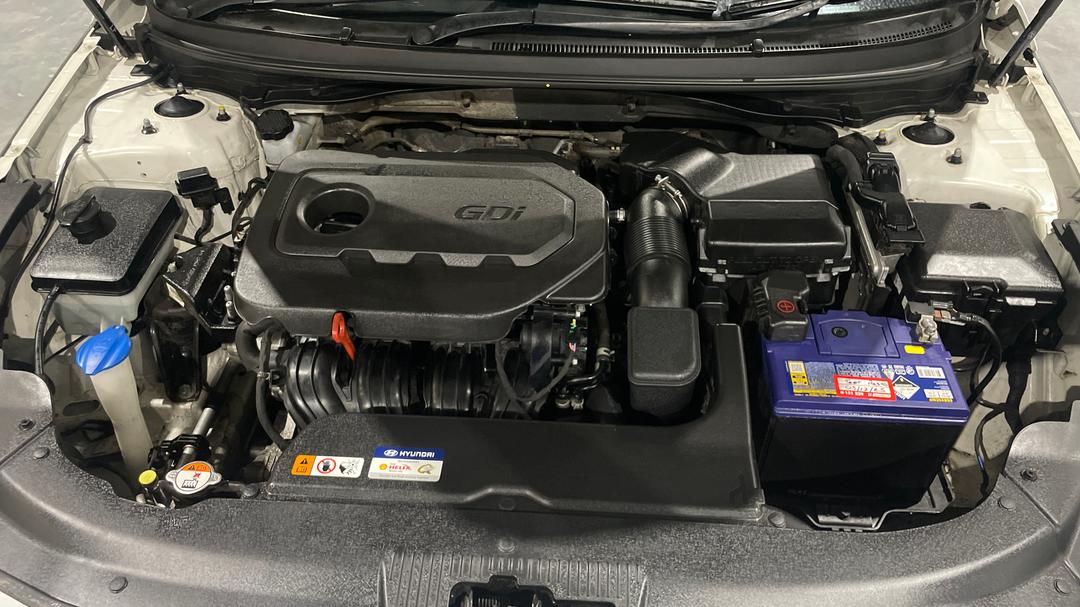 2016 Hyundai Sonata Active, Automatic, 126250 km, Open Bonnet (Engine)