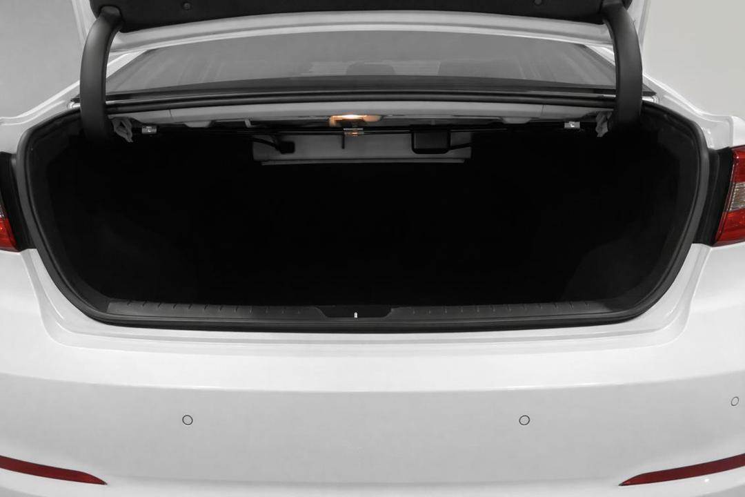 2016 Hyundai Sonata Active, Automatic, 126250 km, Boot Inside View
