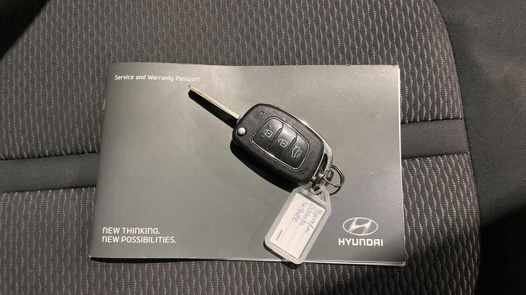 2016 Hyundai Sonata Active, Automatic, 126250 km, Key Close-up