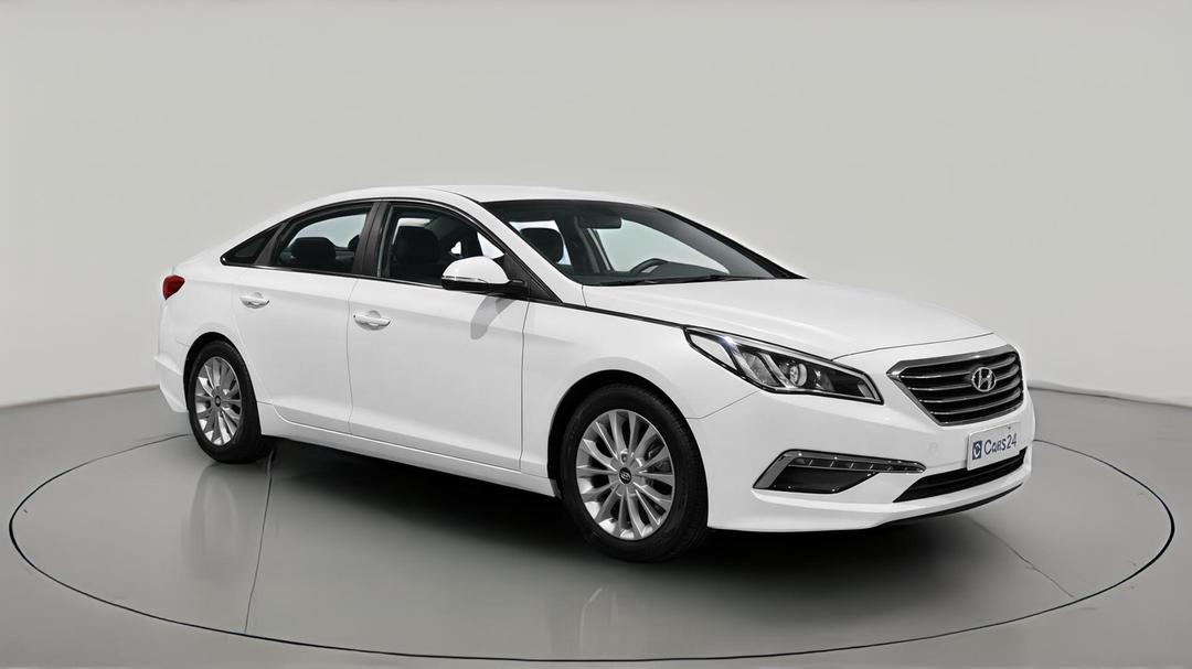 2016 Hyundai Sonata Active, Automatic, 126250 km, Right Front Diagonal (45- Degree) View