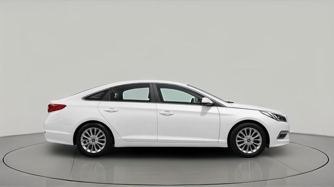 2016 Hyundai Sonata Active, Automatic, 126250 km, Right Side View