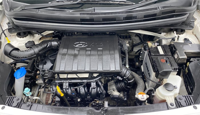 2019 Hyundai Grand i10 SPORTZ 1.2 KAPPA VTVT, Petrol, Manual, 17,516 km, Engine Bonet View
