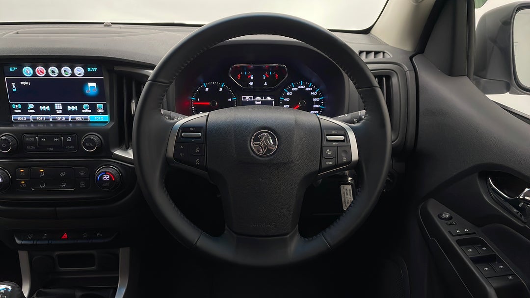 2018 Holden Colorado Ltz (4x4), Manual, 69348 km, Steering Wheel Close-up