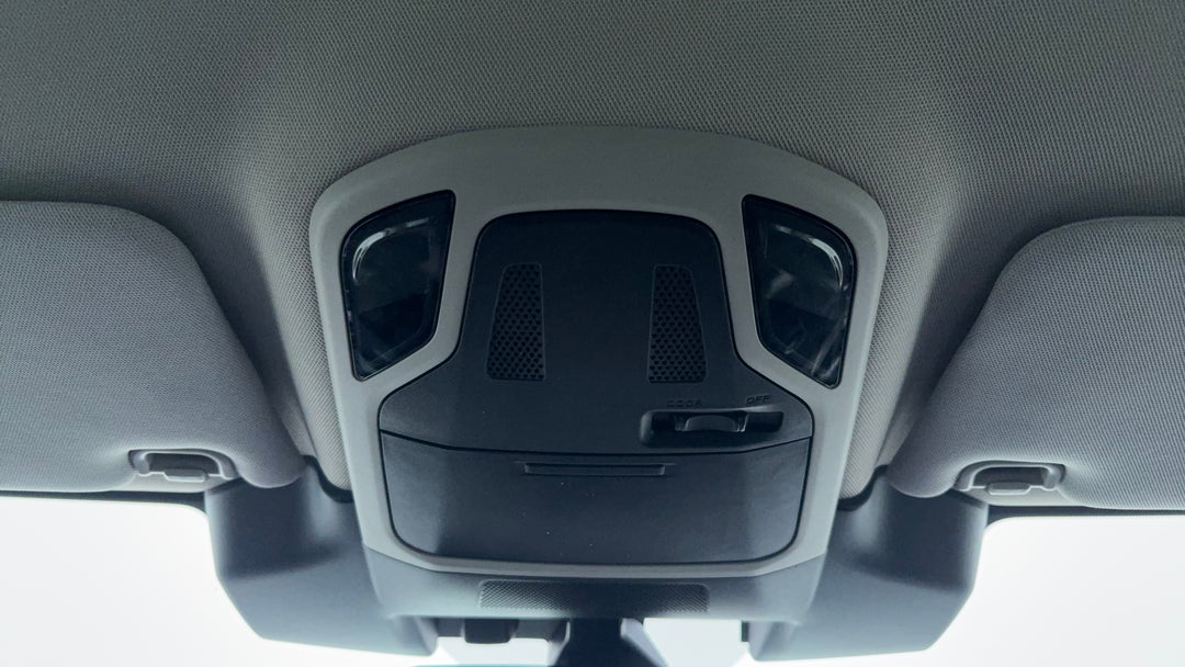 On-Roof Controls/Sunglass holder