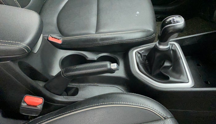 2018 Hyundai Creta SX (O) 1.6 DIESEL, Diesel, Manual, 49,510 km, Gear Lever