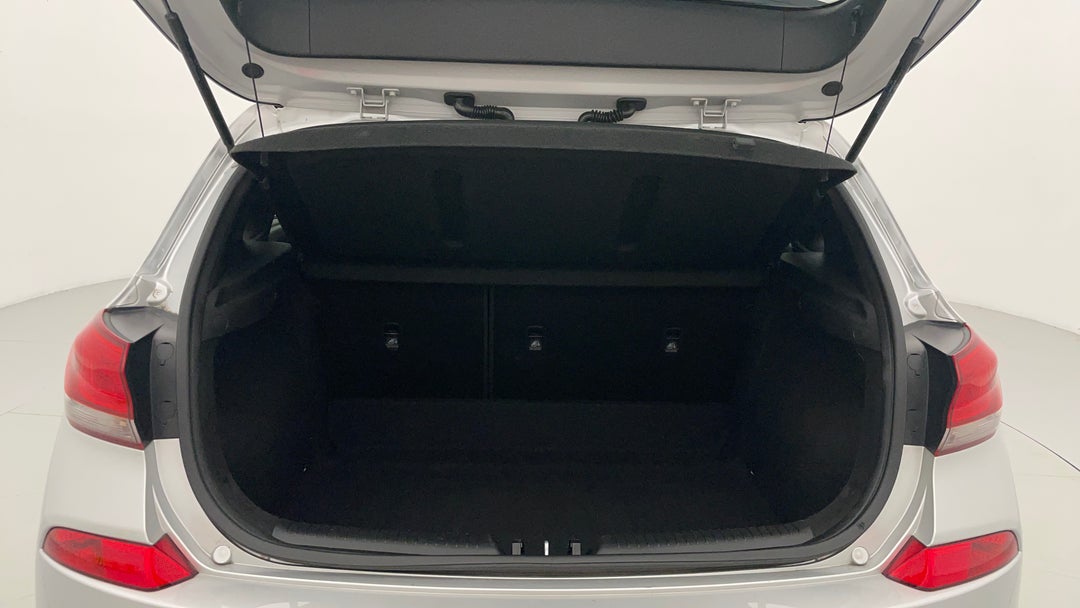 2017 Hyundai i30 Active, Automatic, 123123 km, Boot Inside View