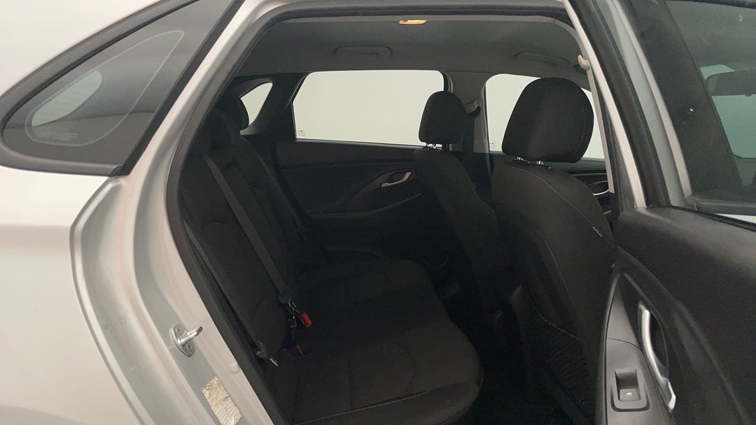 2017 Hyundai i30 Active, Automatic, 123123 km, Right Side Rear Door Cabin View