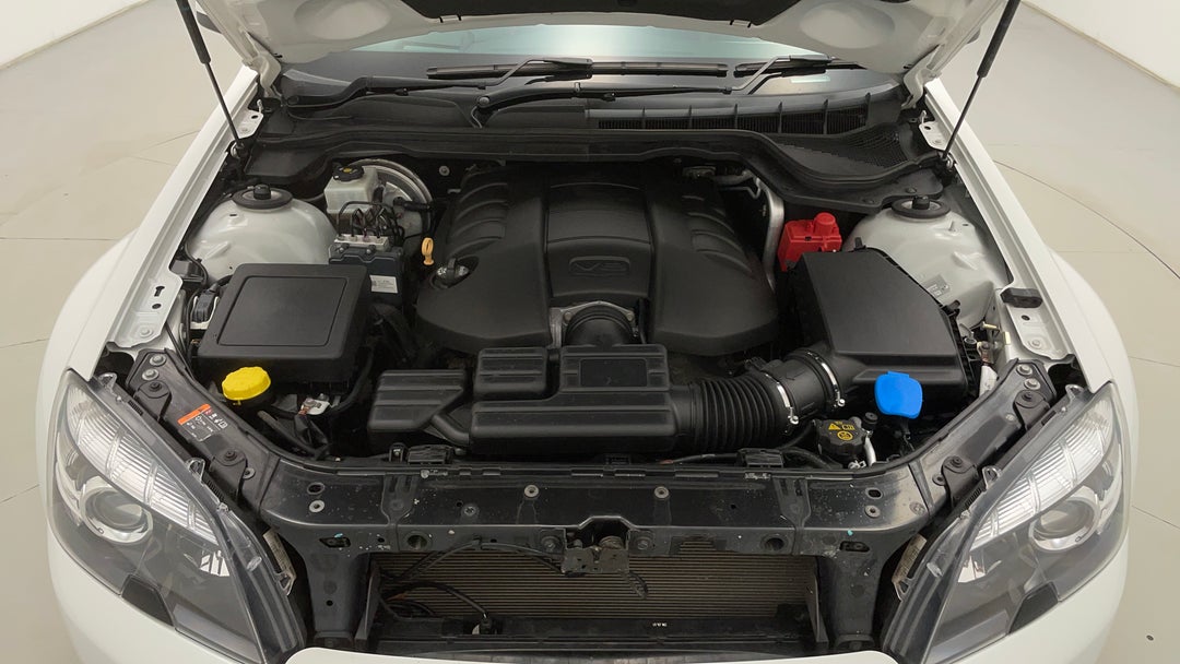 Open Bonnet (Engine)